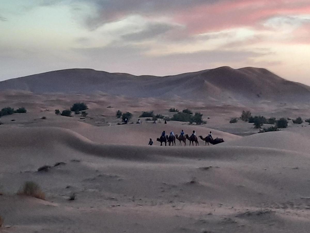 Hotel Starlit Camp Merzouga Esterno foto