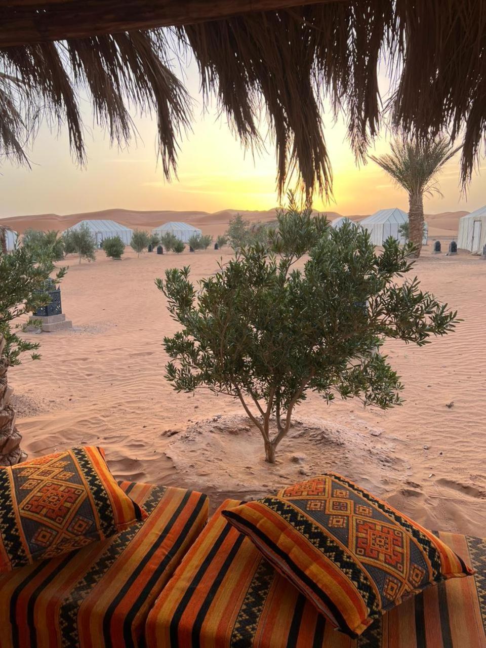 Hotel Starlit Camp Merzouga Esterno foto